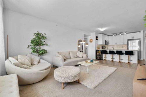 3402-181 Skyview Ranch Manor Ne, Calgary, AB - Indoor Photo Showing Living Room