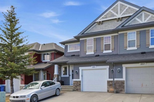 555 Panamount Boulevard, Calgary, AB - Outdoor With Facade