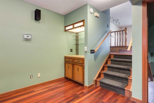 80 Macewan Glen Road Nw, Calgary, AB 