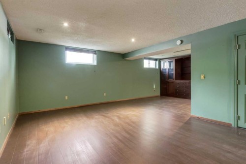 80 Macewan Glen Road Nw, Calgary, AB 