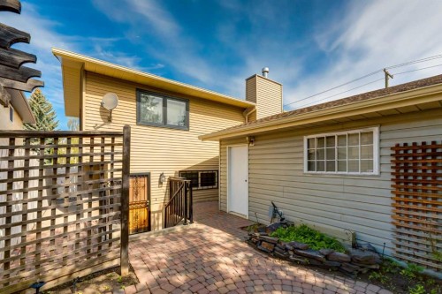 80 Macewan Glen Road Nw, Calgary, AB 