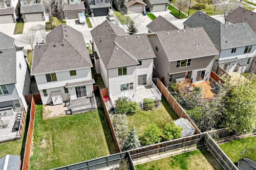 27 Aspen Hills Close Sw, Calgary, AB - Outdoor