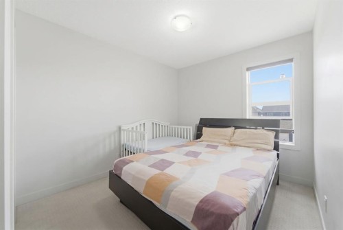 9060 52 Street Ne, Calgary, AB - Indoor Photo Showing Bedroom