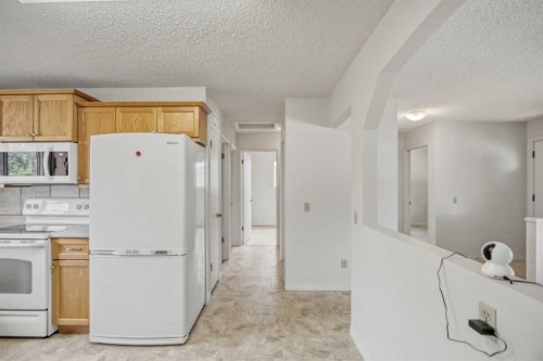 4112 - 13 Avenue Ne, Calgary, AB 