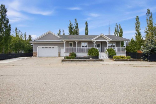 58 Aspen Circle, Strathmore, AB 