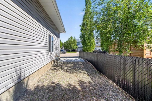 58 Aspen Circle, Strathmore, AB 
