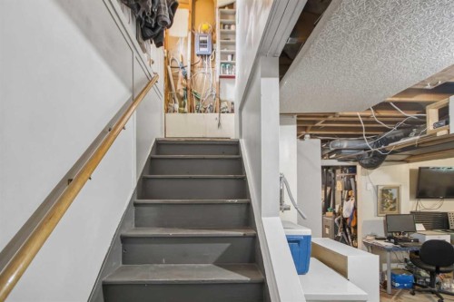 2026 27 Street Se, Calgary, AB 