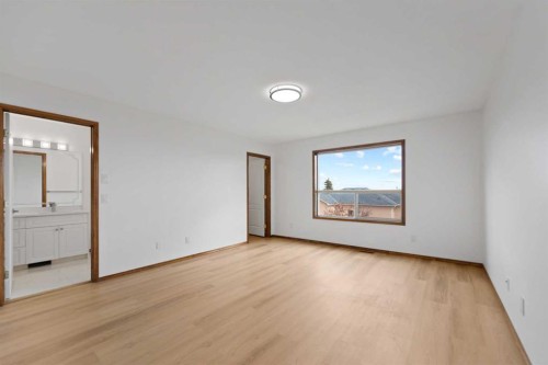 410 Long Beach Landing, Chestermere, AB - Indoor Photo Showing Other Room