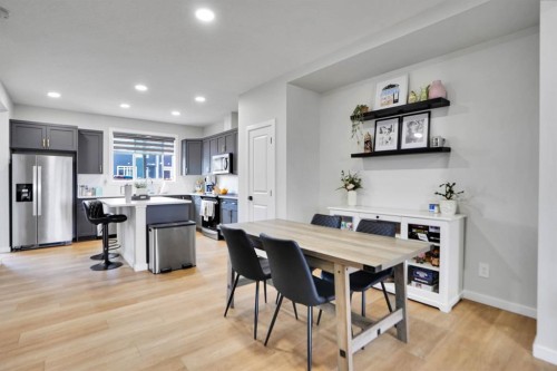 112 Langwell Common Se, Airdrie, AB - Indoor