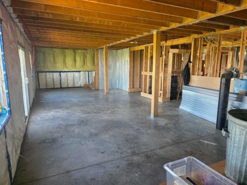 171031 Range Road 234, Rural Vulcan County, AB - Indoor