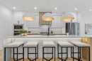 602 25 Avenue Ne, Calgary, AB  - Indoor Photo Showing Kitchen With Upgraded Kitchen 
