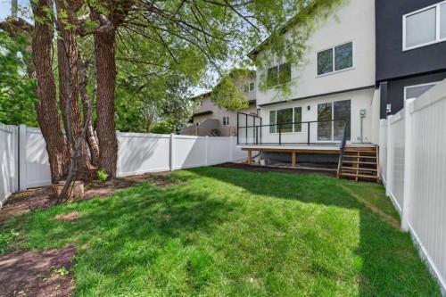 602 25 Avenue Ne, Calgary, AB - Outdoor With Deck Patio Veranda