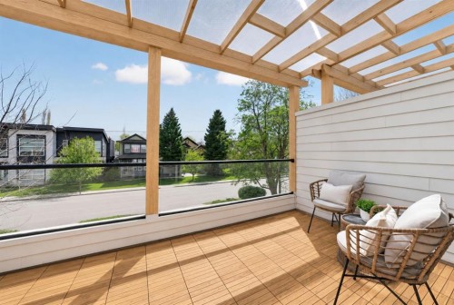 602 25 Avenue Ne, Calgary, AB - Outdoor With Deck Patio Veranda With Exterior