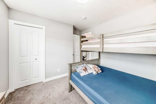 301 Midtown Gate Sw, Airdrie, AB - Indoor Photo Showing Bedroom