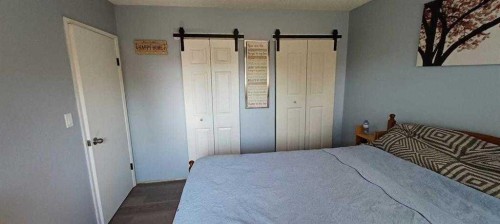 4710 Imperial Avenue, Coronation, AB - Indoor Photo Showing Bedroom