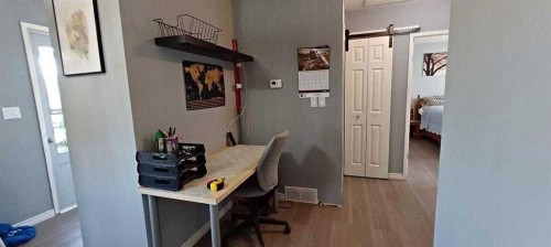 4710 Imperial Avenue, Coronation, AB - Indoor
