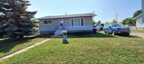 4710 Imperial Avenue, Coronation, AB - Outdoor