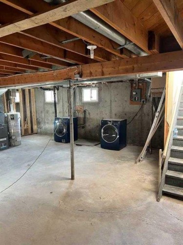 4710 Imperial Avenue, Coronation, AB - Indoor Photo Showing Basement