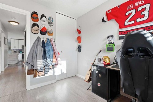 51 Aberdare Way Ne, Calgary, AB - Indoor Photo Showing Other Room