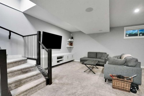 4405 20 Avenue Nw, Calgary, AB - Indoor