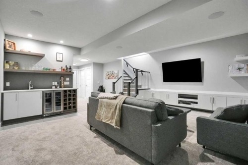 4405 20 Avenue Nw, Calgary, AB - Indoor