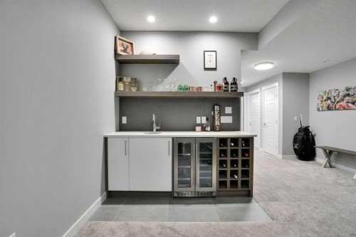 4405 20 Avenue Nw, Calgary, AB - Indoor