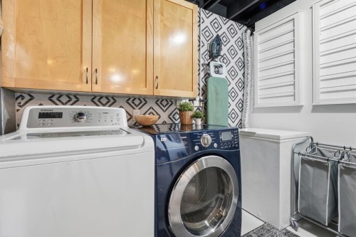 4804 19 Avenue Nw, Calgary, AB 