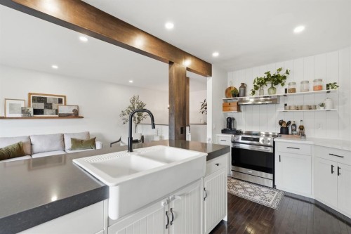 4804 19 Avenue Nw, Calgary, AB 