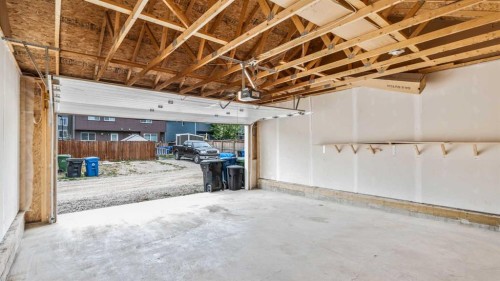 484 Auburn Bay Avenue Se, Calgary, AB - Indoor
