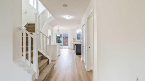 484 Auburn Bay Avenue Se, Calgary, AB - Indoor Photo Showing Other Room
