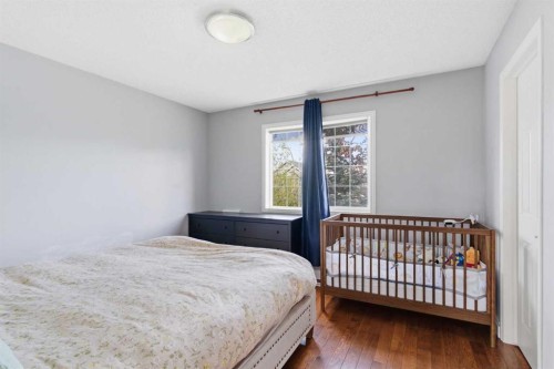 204 Citadel Bluff Close Nw, Calgary, AB - Indoor Photo Showing Bedroom