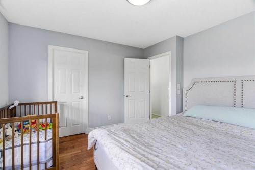 204 Citadel Bluff Close Nw, Calgary, AB - Indoor Photo Showing Bedroom