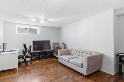 204 Citadel Bluff Close Nw, Calgary, AB - Indoor