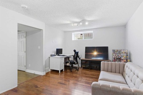 204 Citadel Bluff Close Nw, Calgary, AB - Indoor