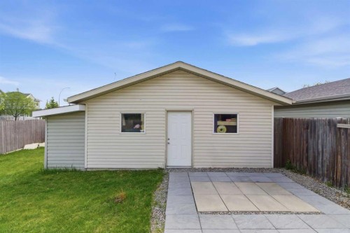 204 Citadel Bluff Close Nw, Calgary, AB - Outdoor With Exterior