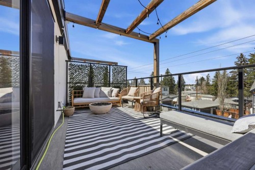 3707 30 Avenue Sw, Calgary, AB - Outdoor With Exterior