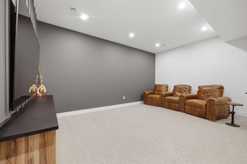 3707 30 Avenue Sw, Calgary, AB - Indoor