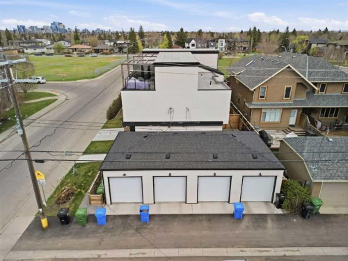 3707 30 Avenue Sw, Calgary, AB - Outdoor