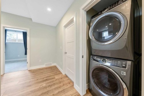 23 31 Avenue Sw, Calgary, AB 