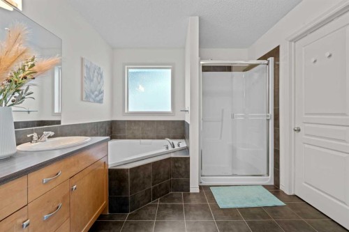 44 Aspen Hills Close Sw, Calgary, AB 