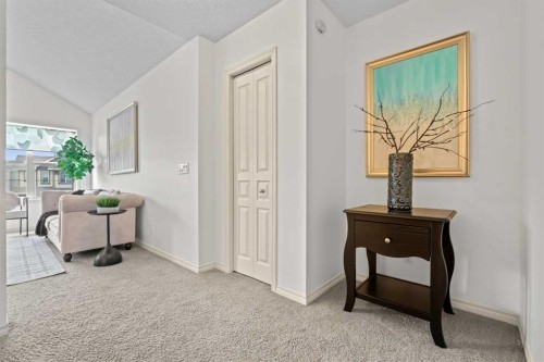 44 Aspen Hills Close Sw, Calgary, AB 