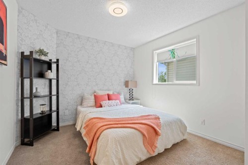 44 Aspen Hills Close Sw, Calgary, AB 