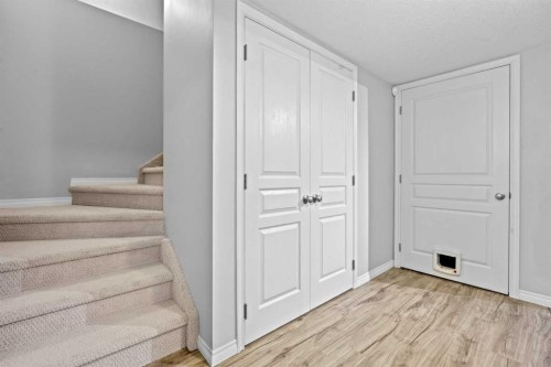44 Aspen Hills Close Sw, Calgary, AB 