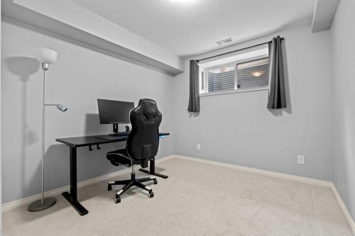 44 Aspen Hills Close Sw, Calgary, AB 