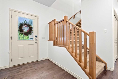 44 Aspen Hills Close Sw, Calgary, AB 