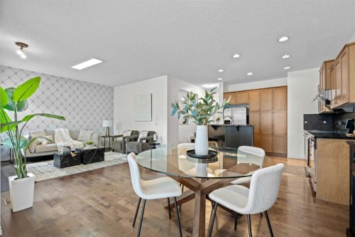 44 Aspen Hills Close Sw, Calgary, AB 