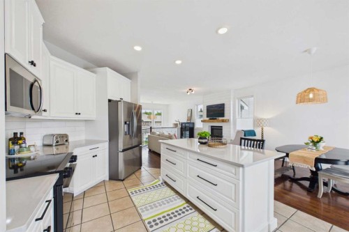 6 Vantage Crescent, Olds, AB 