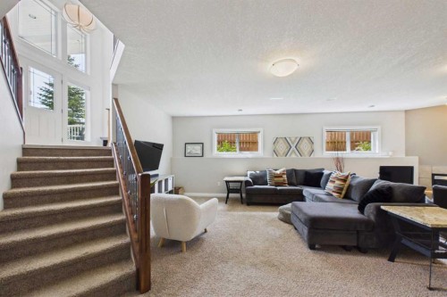 6 Vantage Crescent, Olds, AB 