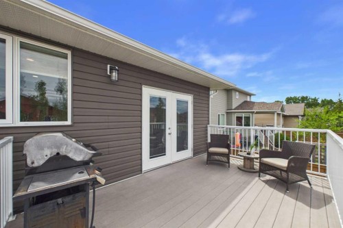 6 Vantage Crescent, Olds, AB 