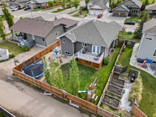6 Vantage Crescent, Olds, AB 